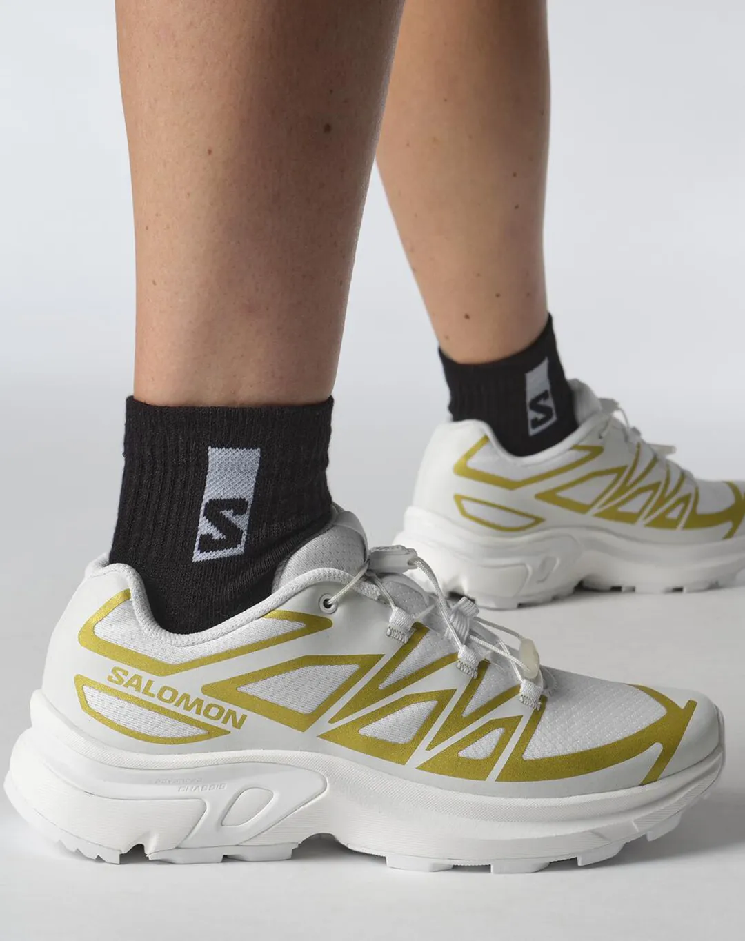 נעלי נשים XT-EVR – L47804700 – white-ftw-gold – 1