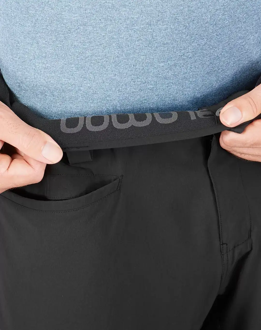 מכנסיים קצרים Wayfarer – Salomon-LC148950 – black-black – 3