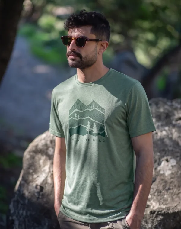 Theo חולצה קצרה מודפסת