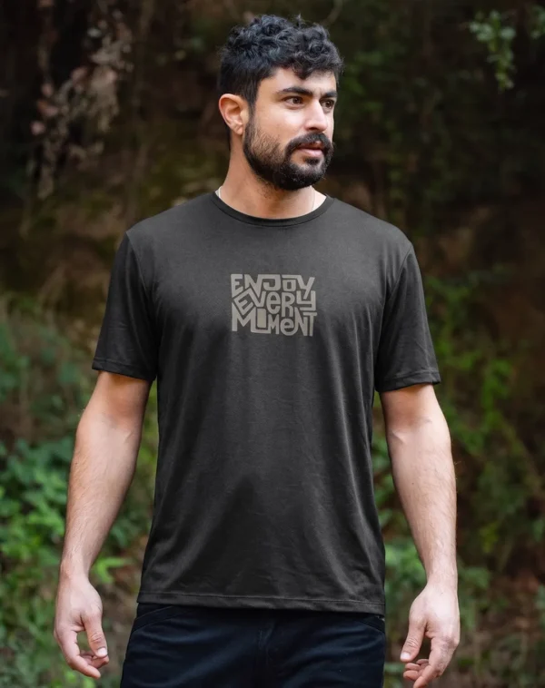 Theo חולצה קצרה מודפסת