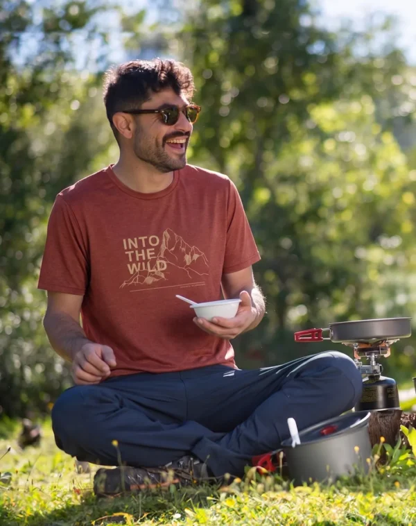 Theo חולצה קצרה מודפסת